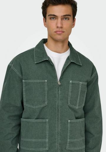 Джинсовая куртка