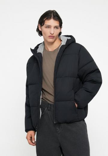 Свободные джинсы