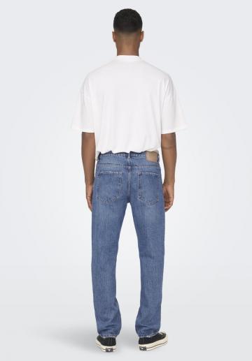 Свободные джинсы