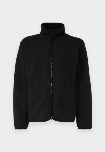 Флисовая куртка