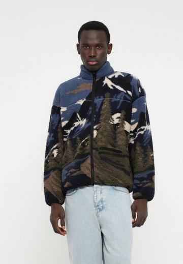 Флисовая куртка