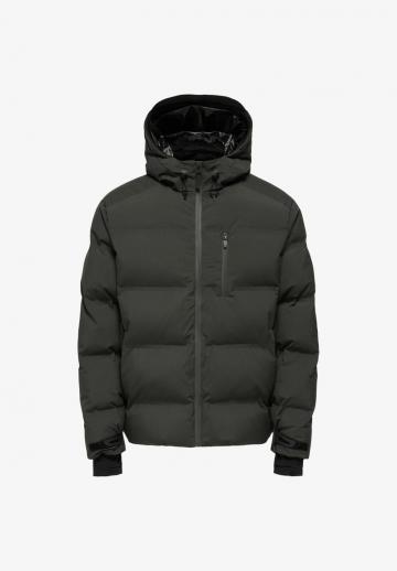 Зимняя куртка