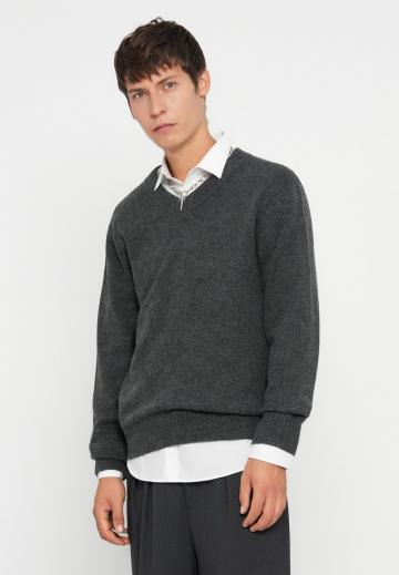 Пуловер