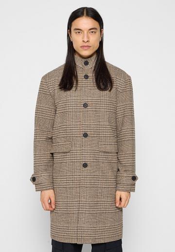 Шерстяное пальто