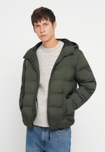 Зимняя куртка