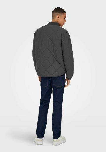 Куртка бомбер