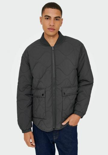 Куртка бомбер