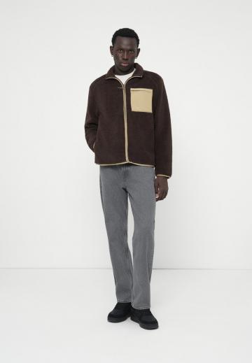 Флисовая куртка