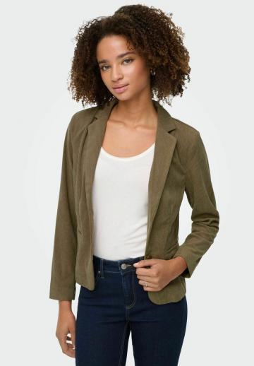 Вельветовая куртка