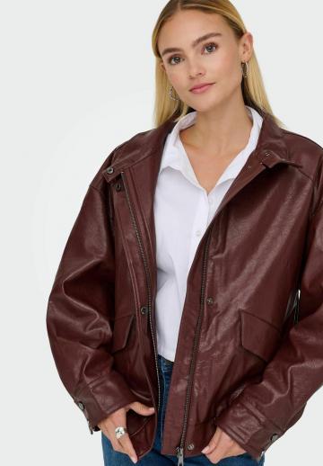 Кожаная куртка