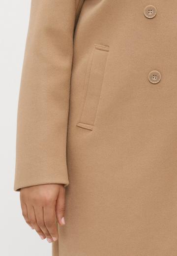 Шерстяное пальто