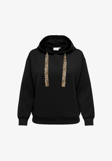 Пуловер с капюшоном