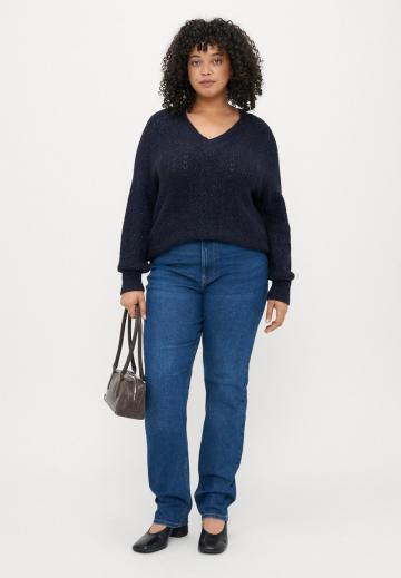 Прямые джинсы