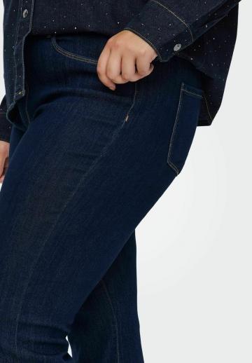 Клешеные джинсы