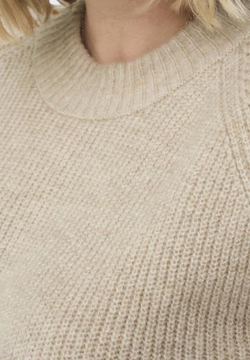 Длинный пуловер