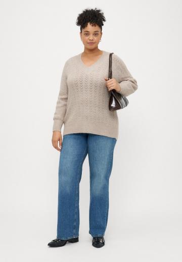 Пуловер с вырезом V