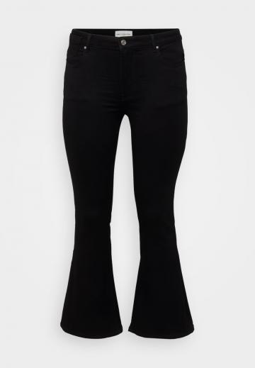 Клешеные джинсы