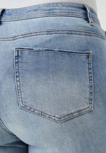 Узкие джинсы