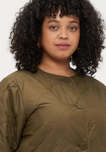 Шерстяное пальто