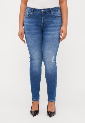 Узкие джинсы