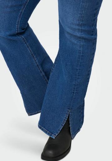 Клешеные джинсы