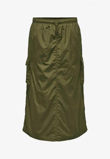 Юбка с накладными карманами