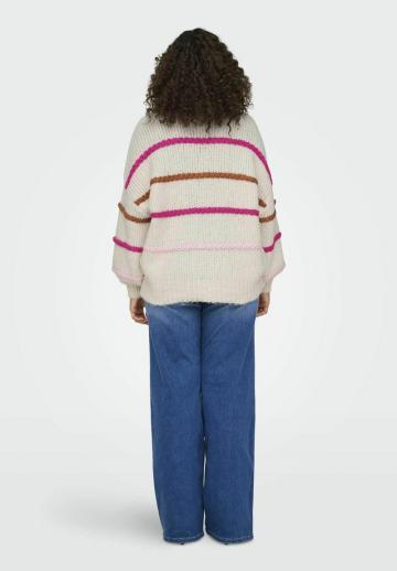 Пуловер в полоску
