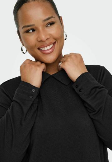 Вязаное платье