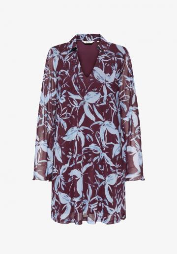 Короткое платье