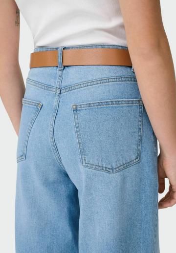 Свободные джинсы