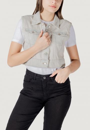 Джинсовая жилетка
