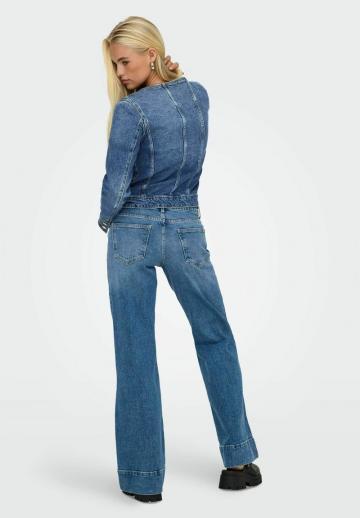 Джинсовая жилетка