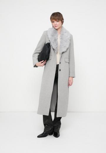 Шерстяное пальто