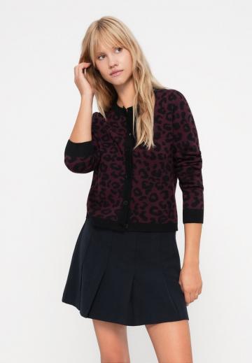 Жаккардовая вязаная кофта