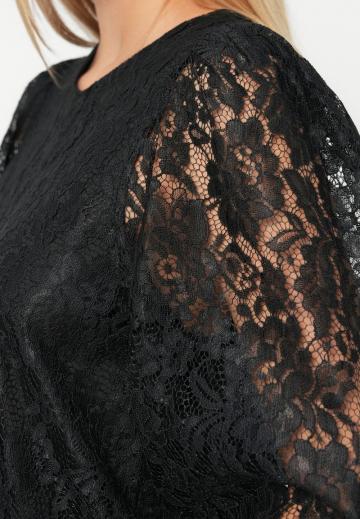 Кружевная блузка