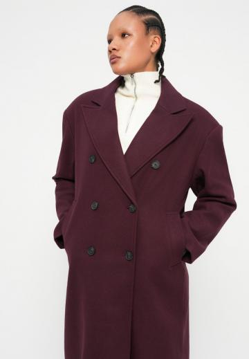 Шерстяное пальто