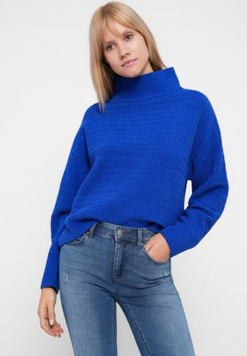 Клешеные джинсы