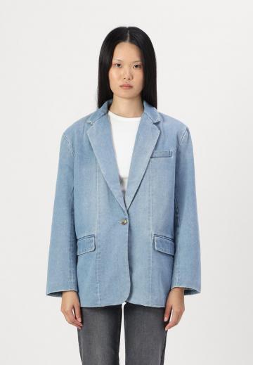 Длинный блейзер