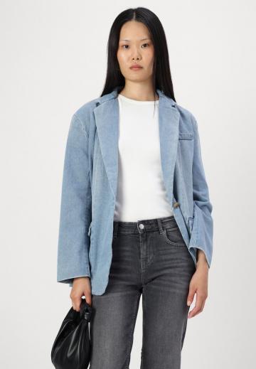 Длинный блейзер