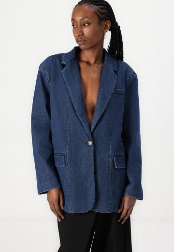 Длинный блейзер