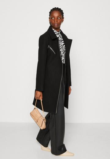 Шерстяное пальто