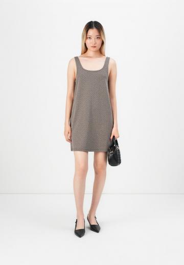 Короткое платье