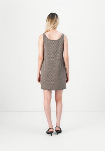 Короткое платье