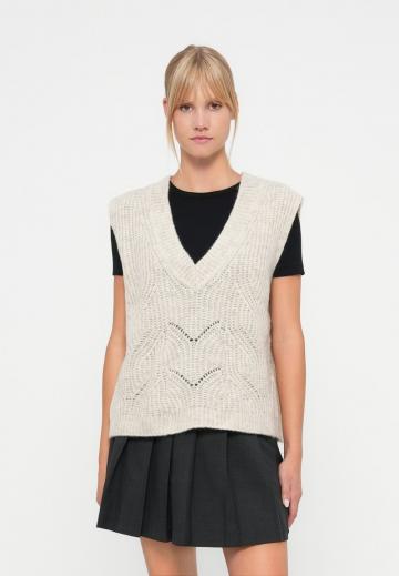 Пуловер без рукавов