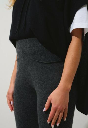 Спортивные штаны