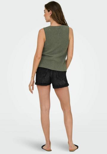 Джинсовая жилетка