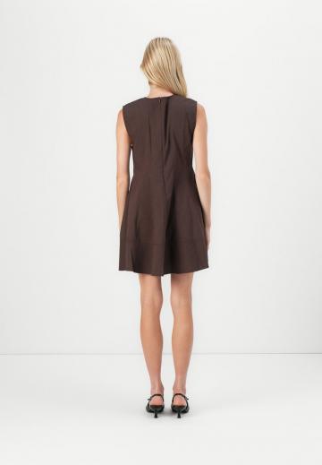 Короткое платье