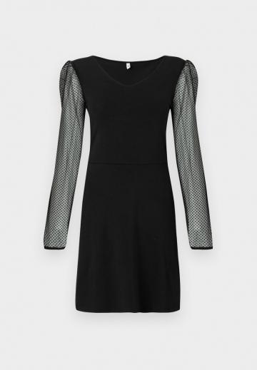 Коктейльное платье