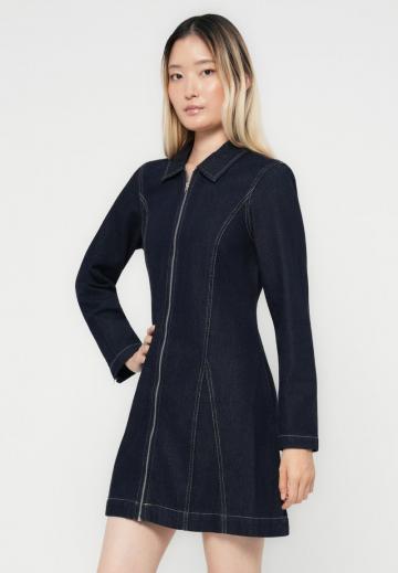 Короткое платье