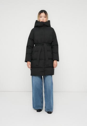 Пуховое пальто